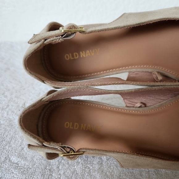 Old Navy Tan Flats with Ankle Strap - Picture 7 of 9